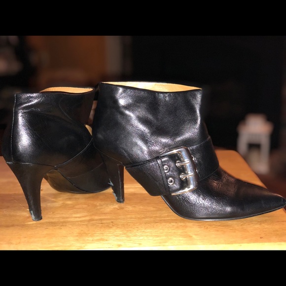 Nine West Shoes - Add FREE with any bundle- Perfect for A NIGHTOUT!